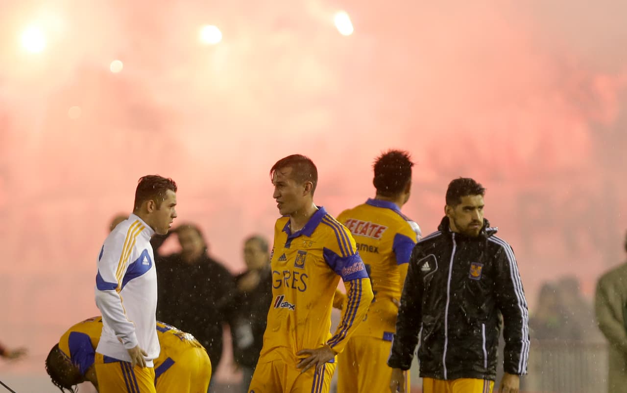 En 2015 Tigres jugó la final de la Copa Libertadores contra River Plate. Con un mejor plantel, parecía que el equipo mexicano por fin haría historia al ganar la justa y perdió 3-0. ¿Qué pasó? Te lo contamos.