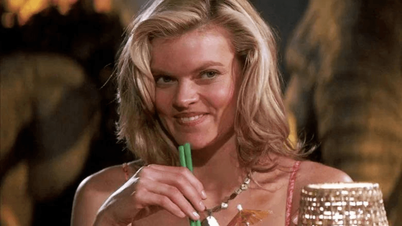 <b>Missi Pyle</b>
<br>Aunque solo tiene un papel pequeño, Noreen es un personaje importante en 'Como si fuera la primera vez', pues resulta ser la mujer con la que Henry sale para intentar olvidarse de Lucy en un punto de la trama.