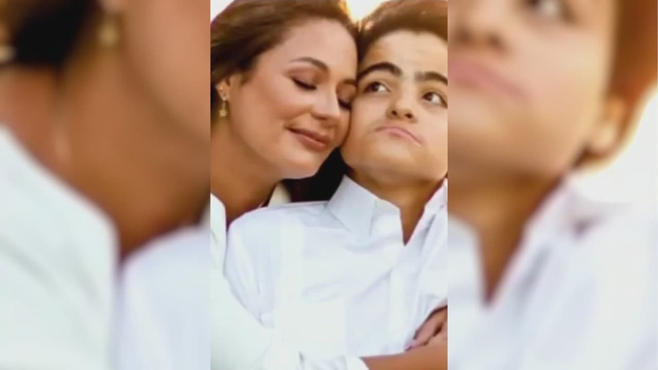 “No quisiera que se olvide de su madre”: La historia de Diego, el joven venezolano que lucha contra el 'Alzheimer infantil'