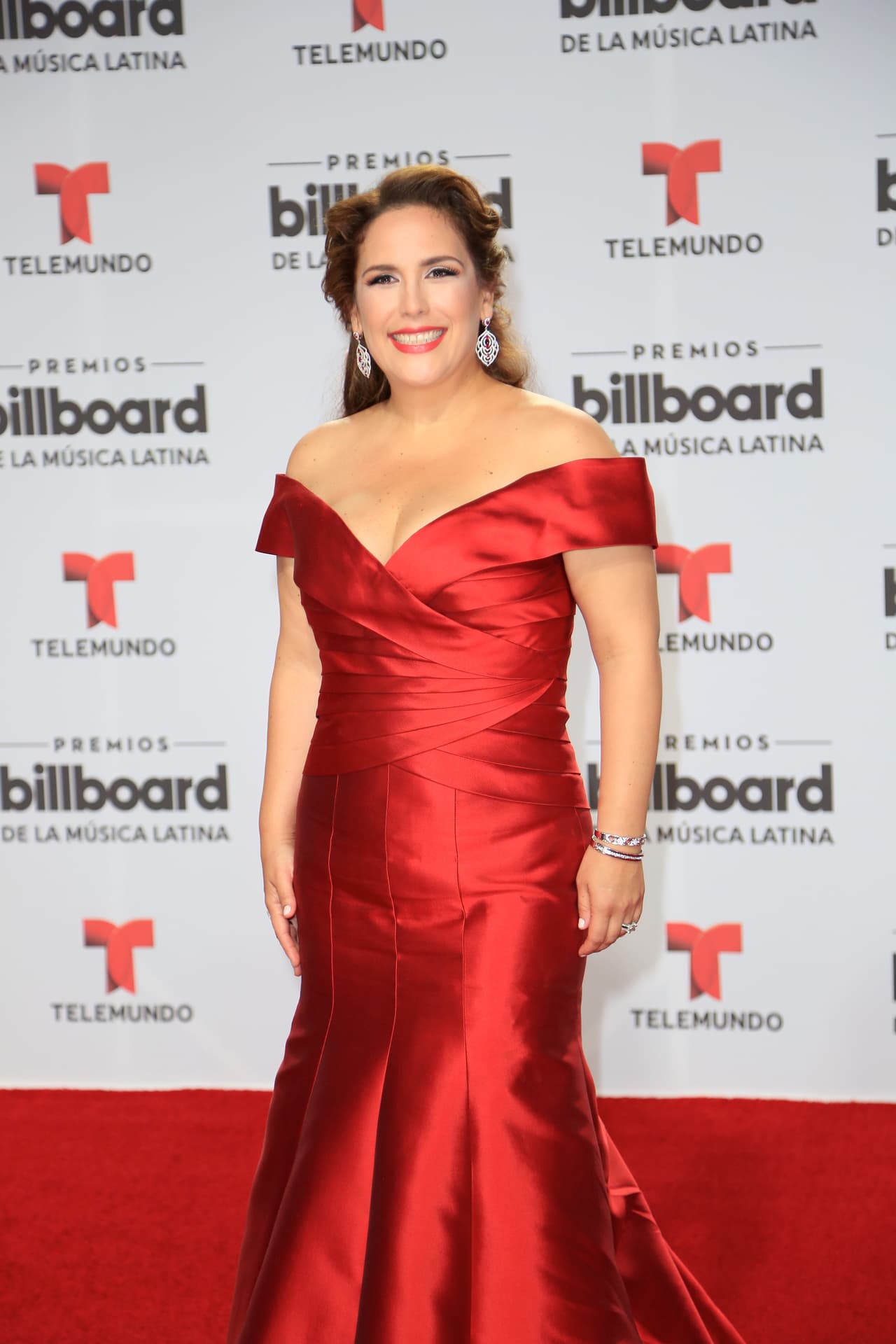 "Ahora más bien me estoy recuperando, muy bien, gracias a Dios. Estoy volviendo a ser yo, aunque siempre me he sentido normal, porque 
<b>no he hecho ningún cambio drástico en mi vida</b>", aseguró en la entrevista.