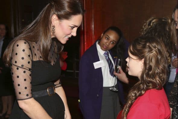 La duquesa de Cambridge es el blanco de todas las miradas y ahora más que nunca por su segundo embarazo, que ahora sí, se nota ya.