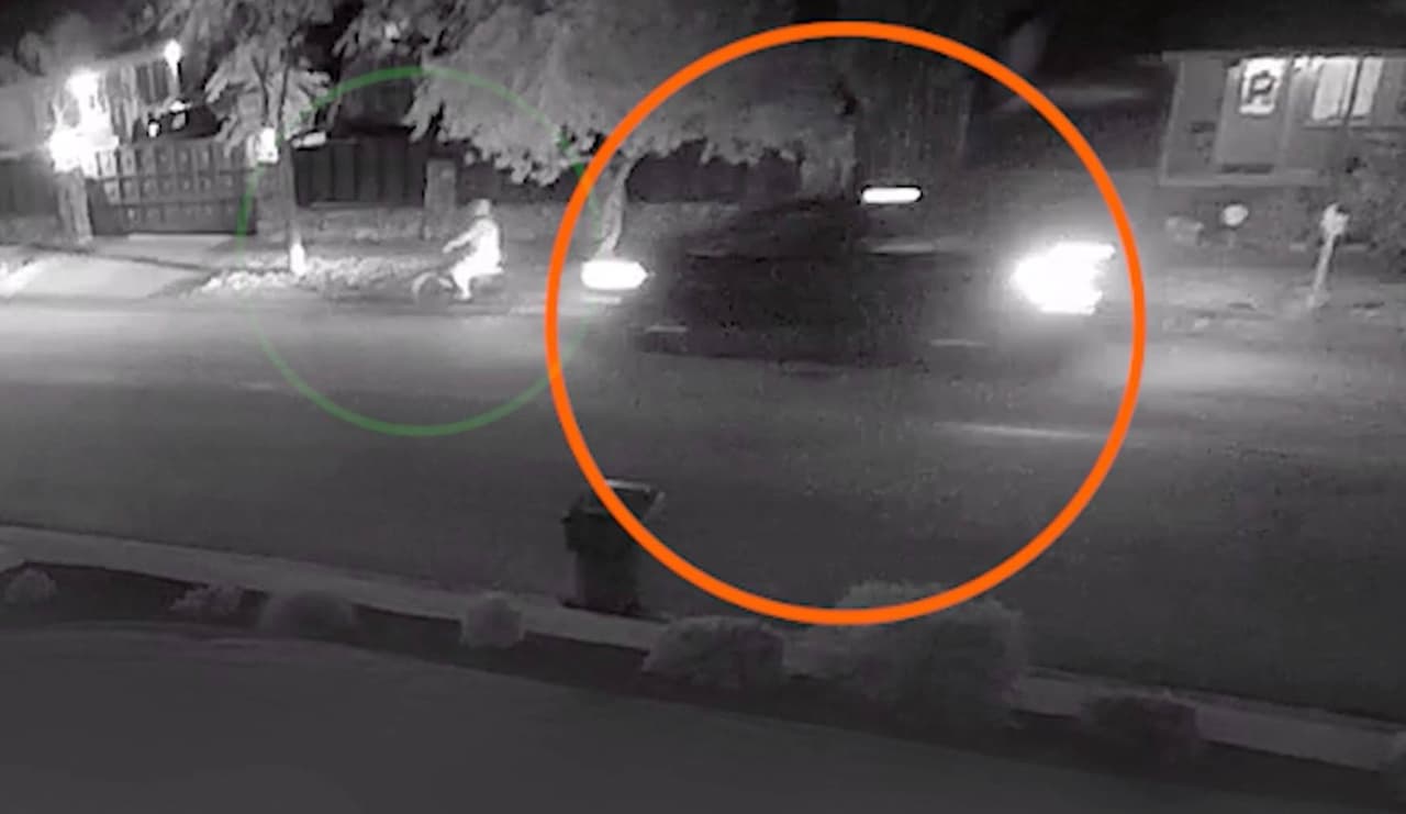 Buscan a sospechoso de atropellar a un hombre a bordo de una bicicleta en el condado de Los Ángeles