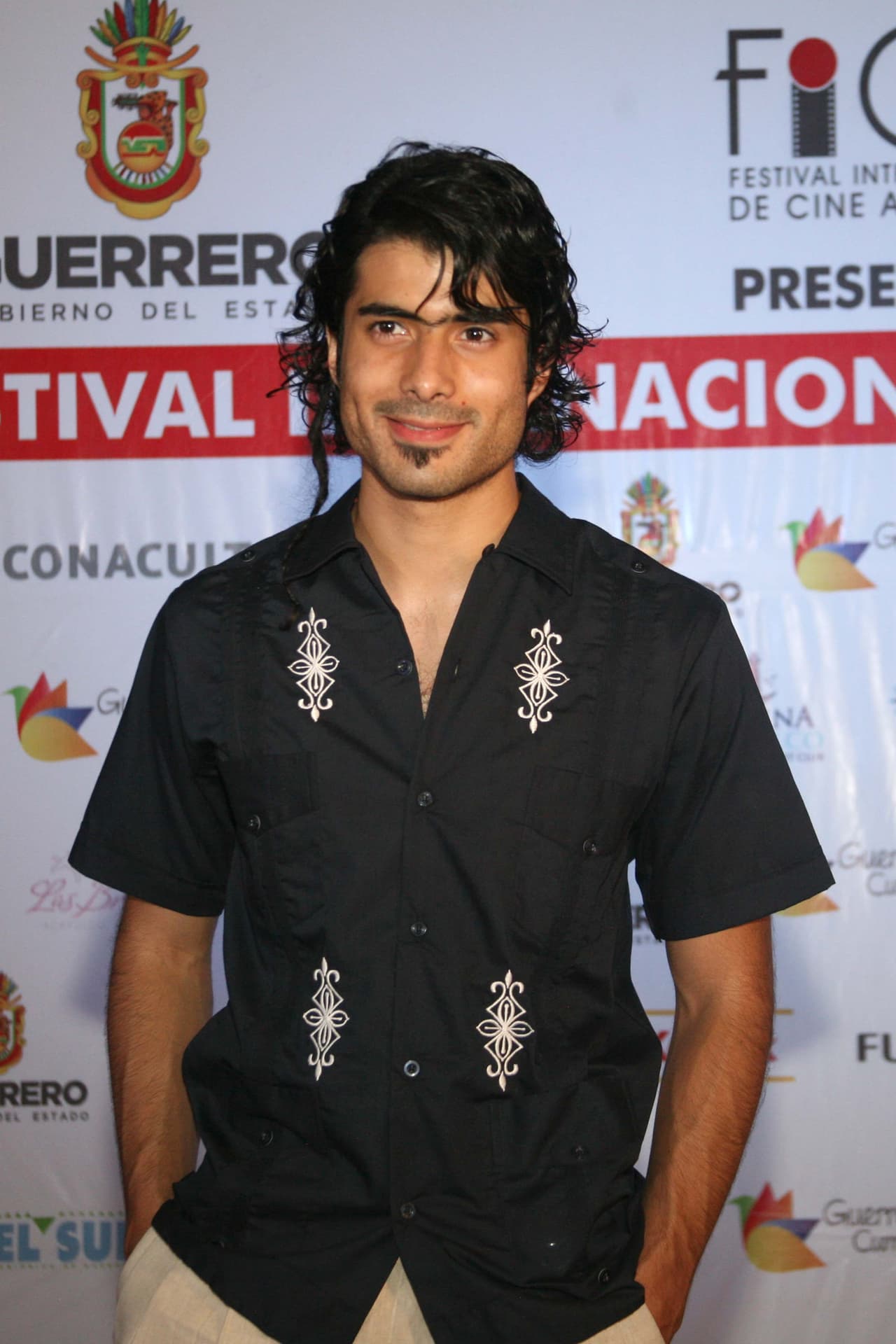 Pero ahora, José Ángel, hijo de Odiseo Bichir y sobrino de Demián, dio una serie de declaraciones para el programa mexicano Ventaneando, donde dijo que les preocupa el estado emocional de su tío, a unas semanas de la muerte de su esposa.