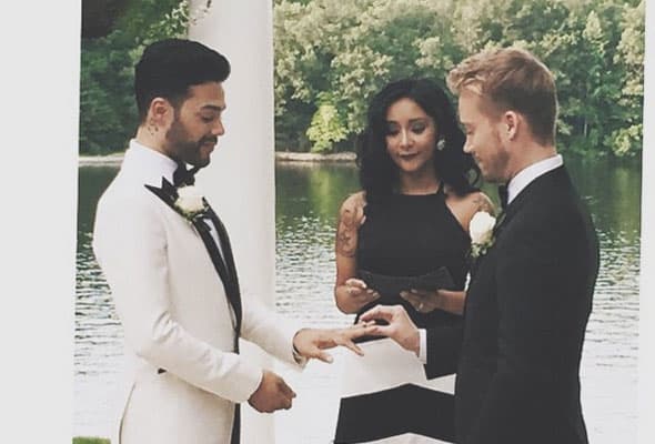 Snooki celebró la noticia compartiendo que casó a dos grandes amigos hace poco.