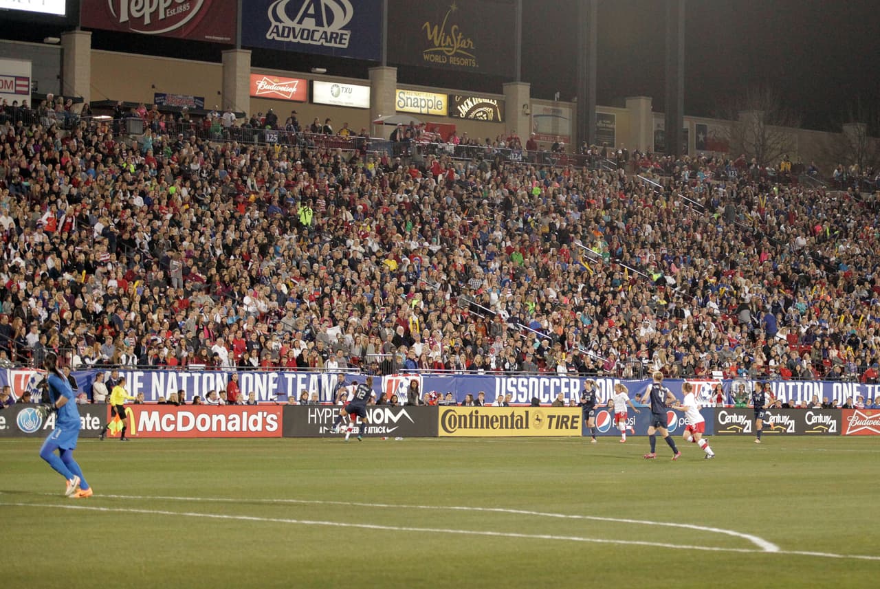 Es partido amistoso disputado en el Toyota Stadium en Frisco, USA ganó 2 a 0 a Canadá