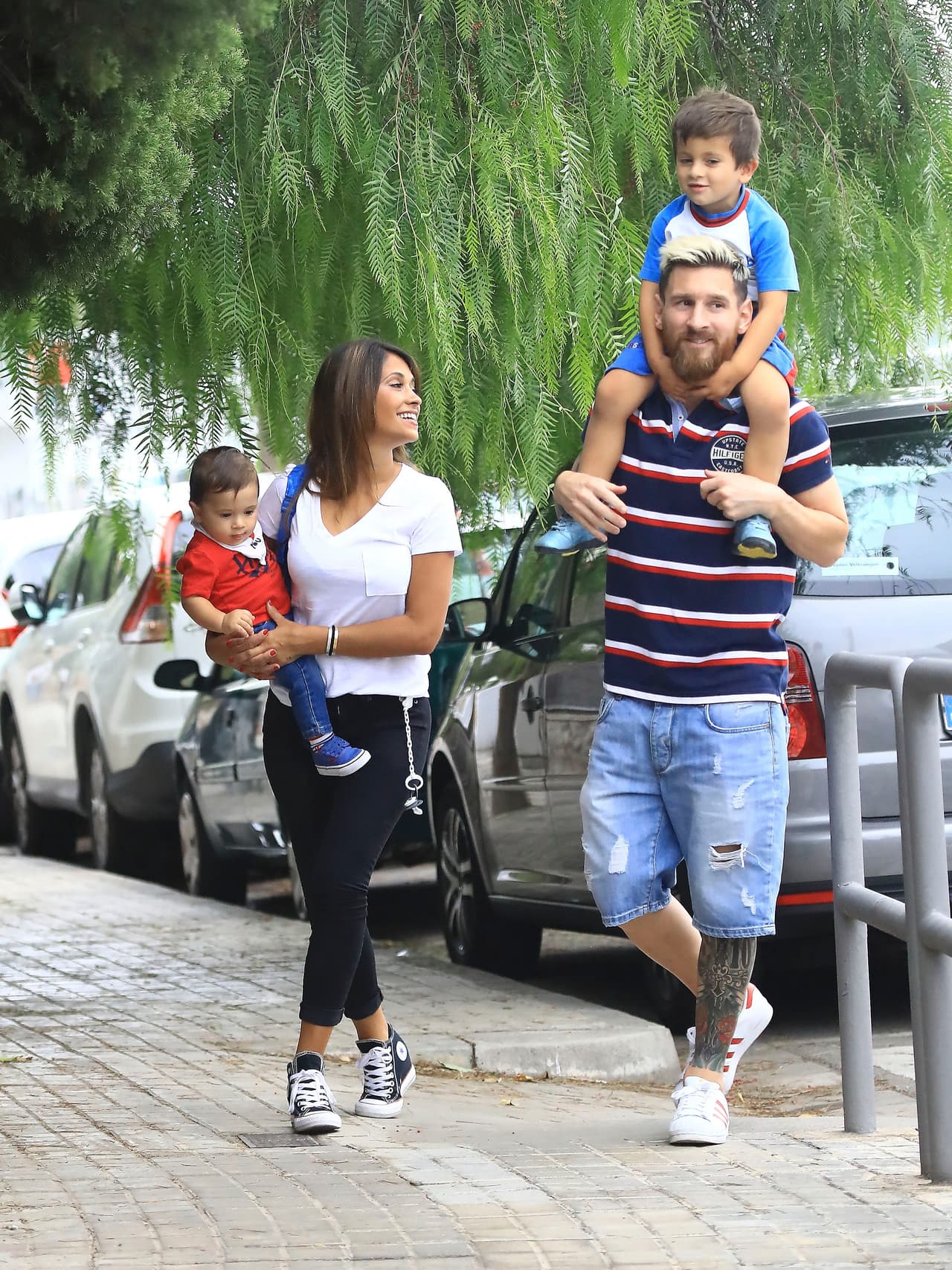 Lionel no sólo tiene suerte en las canchas, también es afortunado de tener una linda familia.