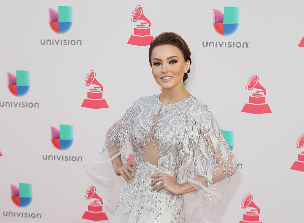Singer Angelique Boyer arrives for the 17th Annual Latin Grammy Awards on November 17, 2016, in Las Vegas, Nevada. / AFP / Tommaso Boddi (Photo credit should read TOMMASO BODDI/AFP via Getty Images)
