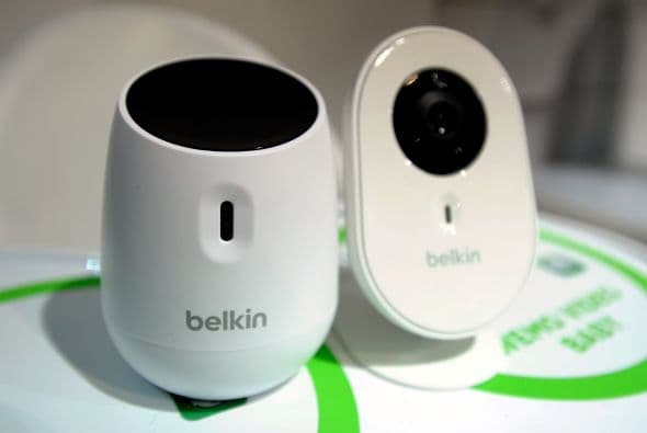 El Belken Wemo es un monitor inalámbrico que permite al usuario escuchar a través de un teléfono inteligente si su bebé se despierta en la noche.