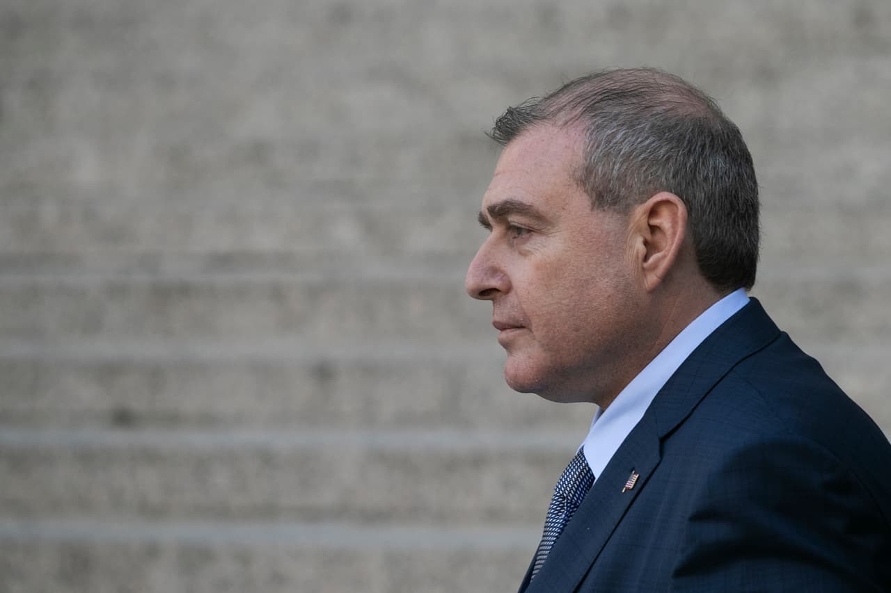 ¿Quién es Lev Parnas y qué revela sobre lo que quería Trump en Ucrania?