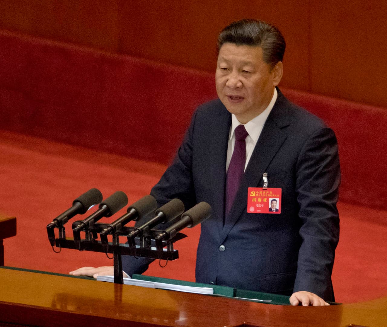 El presidente Xi Jinping durante el discurso inaugural del Congreso del Partido Comunista.