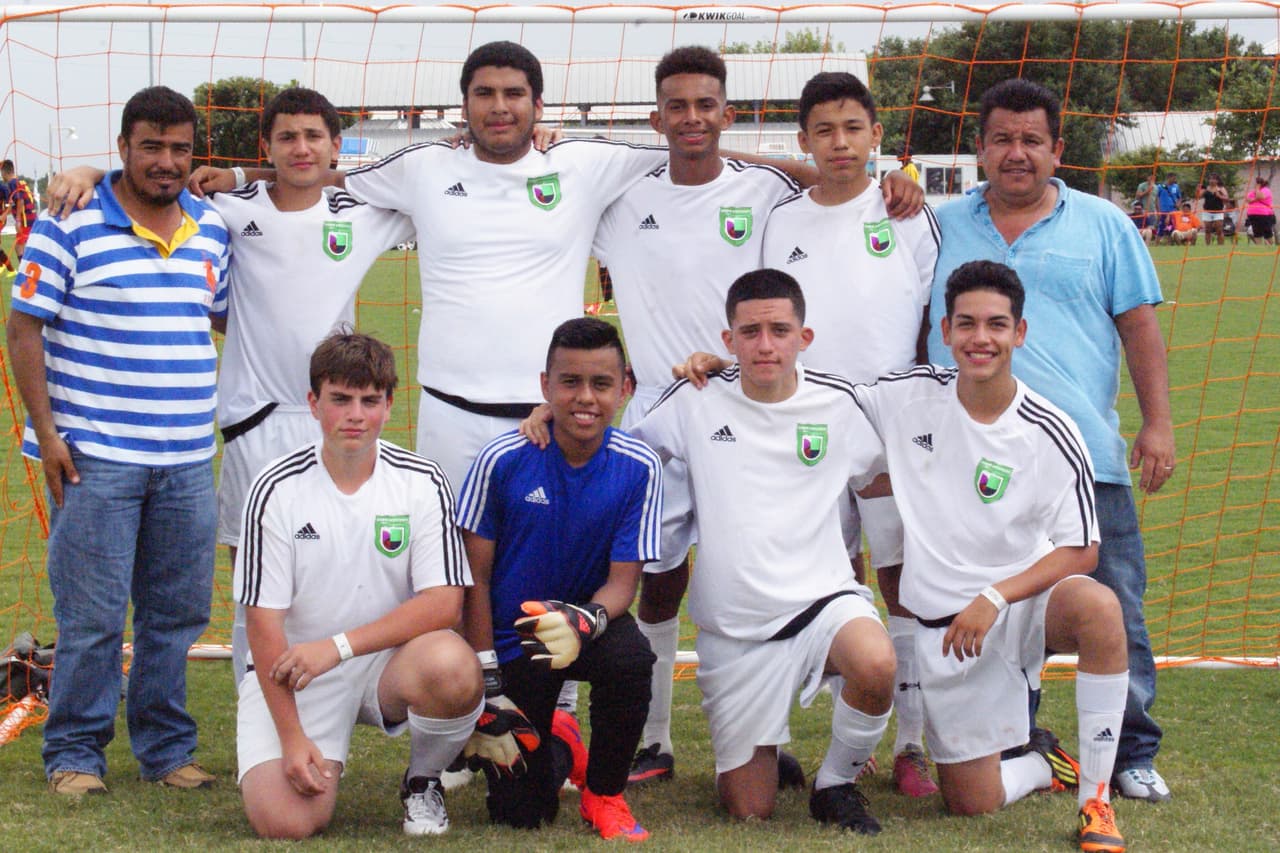 Diversión, comida y mucho futbol, mira lo que ocurrió en Copa Univision Austin.
