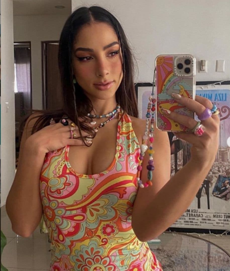 Con estas fotos y con sus últimos papeles, mucho más maduros, Chacón demostró que ya dejó atrás los papeles infantiles hace mucho.