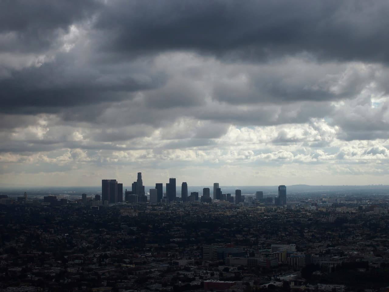 Hay una tercera teoría que vaticina el fin de los tiempos.