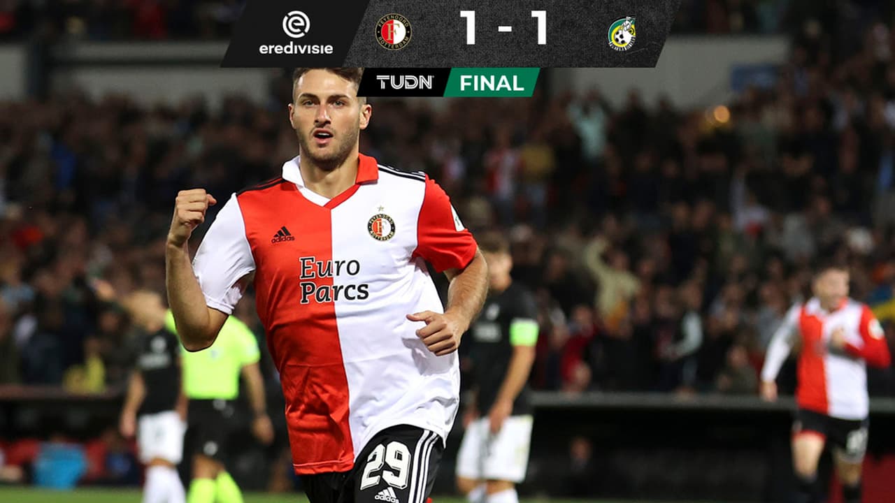 'Santi' Giménez fue titular ante el Fortuna Sittard en la Eredivisie 