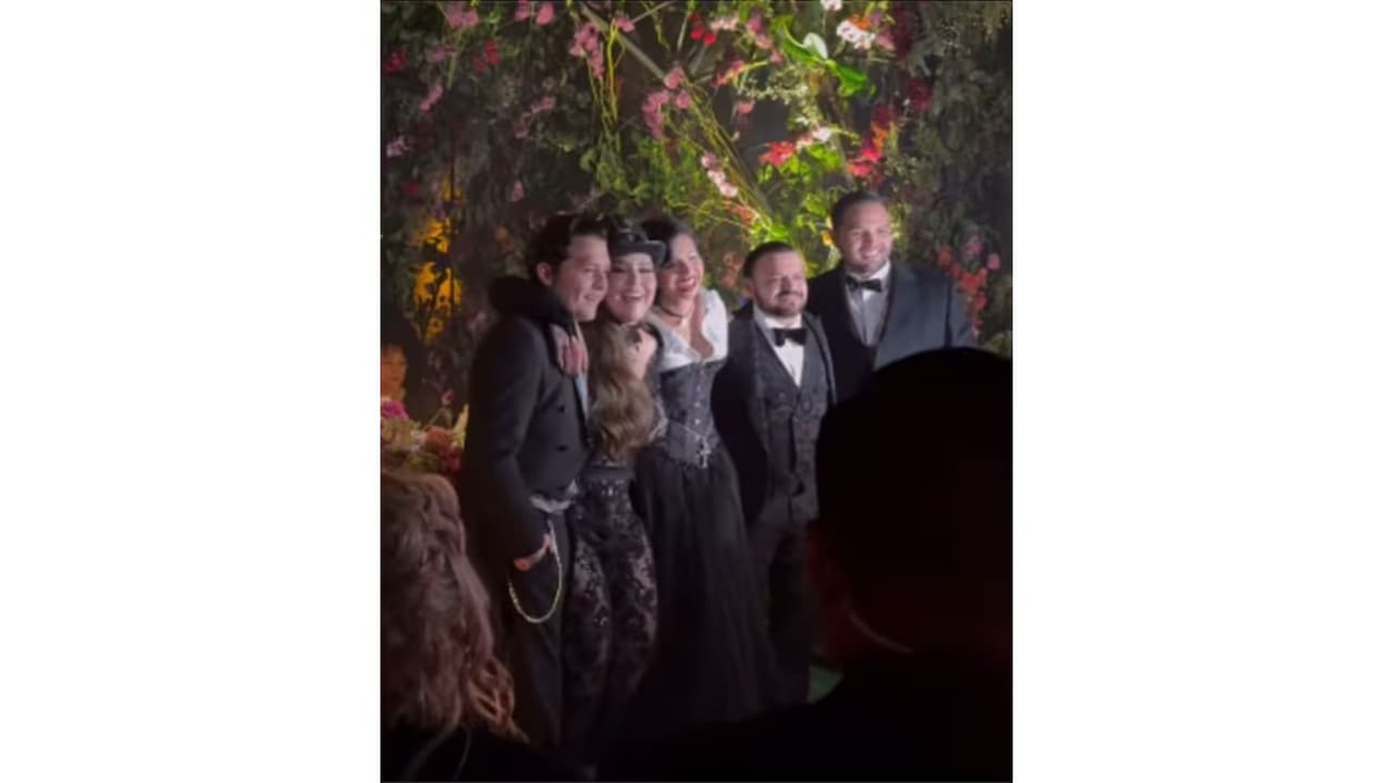 Así fue la fiesta de cumpleaños de la mamá de Nodal.