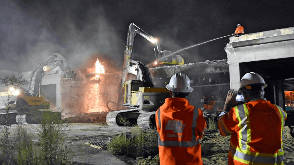 Autopista 5 en Los Ángeles sufrirá una semana de cierres nocturnos para demoler un puente