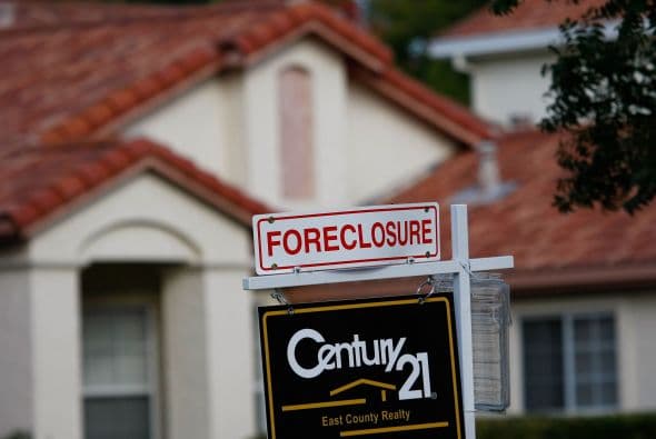 10. DECATUR, ILLINOIS- El lento crecimiento de la población combinada con grandes cantidades de tierras baratas mantienen bajos los costos de las construcciones residenciales. Actualmente hay muchas viviendas disponibles para su compra, las cuales pueden llegar a costar poco más de $81,300.