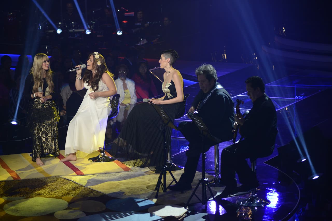 Esta ocasión los capitanes tuvieron que cantar con los papás y en la segunda etapa los hijos lo hicieron de manera individual para poder elevar la puntuación. Hubo doble eliminación y los Valdés dijeron adiós. Paty Cantú pasó por lo mismo que María León y sus dos familias se enfrentaron, quedando fuera los Tijerina.