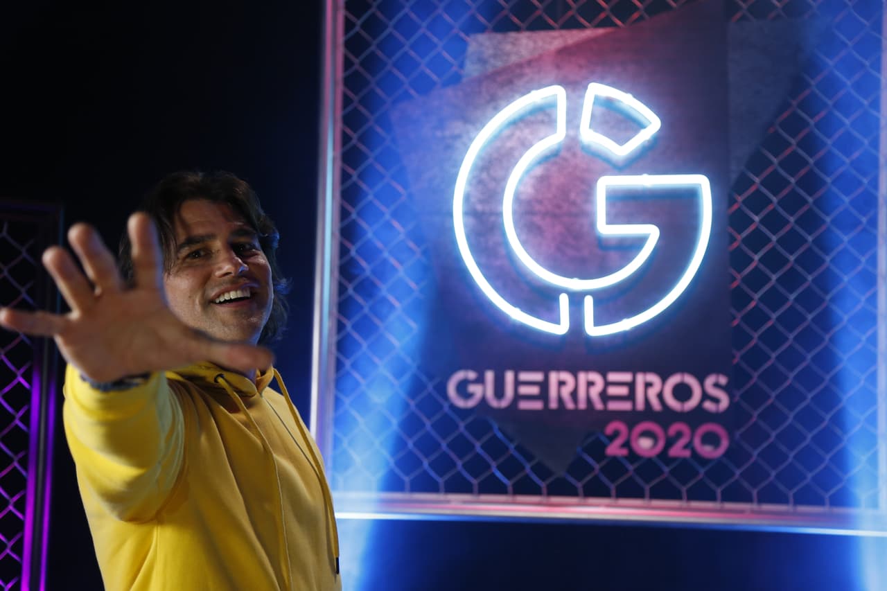 Una de las tareas del presentador será abogar por los participantes ante dicho Tribunal y hacer que todos respeten las reglas del juego, o serán dados de baja de la competencia.