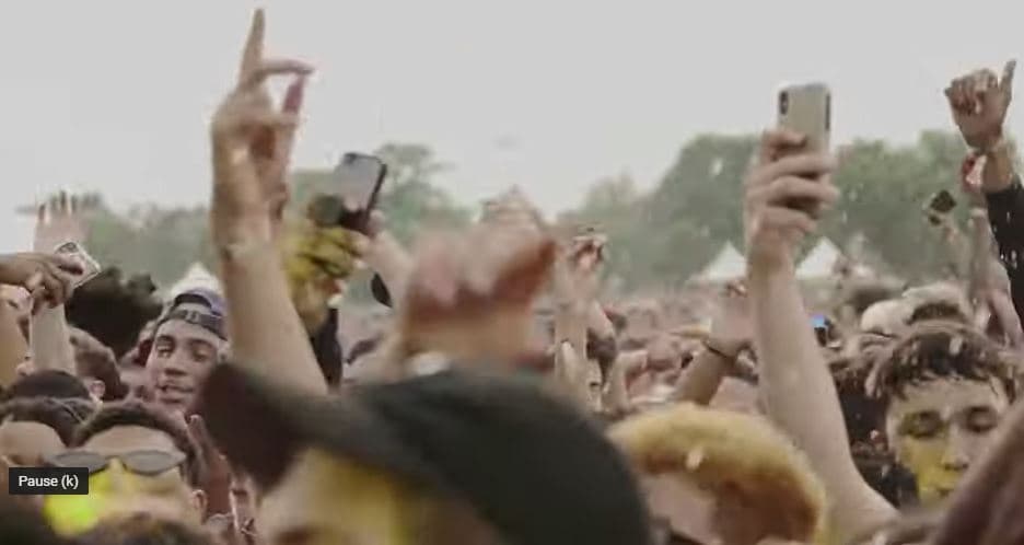 <b>Festival de verano Smash / Douglass Park</b>
<br>Viernes 20 de agosto, de 2 a 10 pm.
<br>Sábado 21 de agosto y domingo 22 de agosto de 12:00 a 22:00 horas.
<br>El Summer Smash Festival es el principal festival de música hip-hop en el Medio Oeste que se lleva a cabo en Douglass Park, ubicado en 1401 S. Sacramento Dr. Para obtener detalles completos, incluida la seguridad y la política de bolsos, visite TheSummerSmash.com Política de COVID: De acuerdo con la Ciudad se requerirán para ingresar las pautas actuales de Chicago, prueba de vacunación COVID-19 o una prueba COVID-19 negativa obtenida dentro de las 72 horas previas a la asistencia al evento.