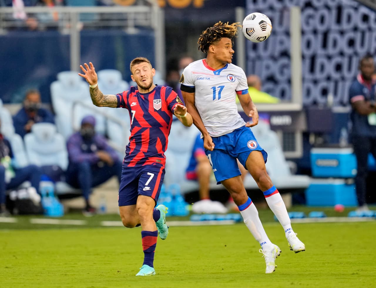 Paul Arriola, de D.C. United, apenas pudo jugar unos minutos antes de lesionarse.
<br>