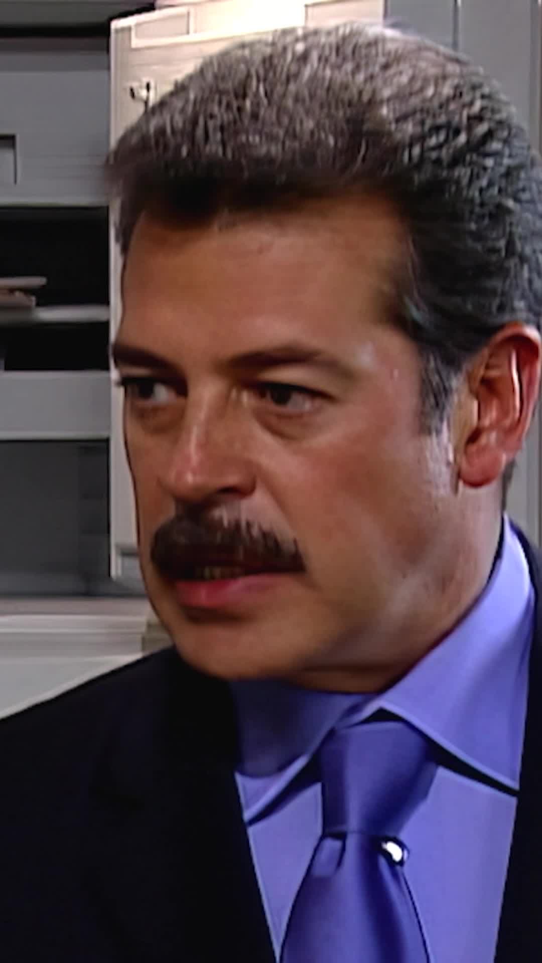 Rebeca envenena a Ramón contra Lucía