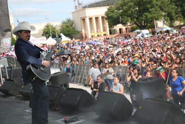 Festival de Mayo Dallas 2015