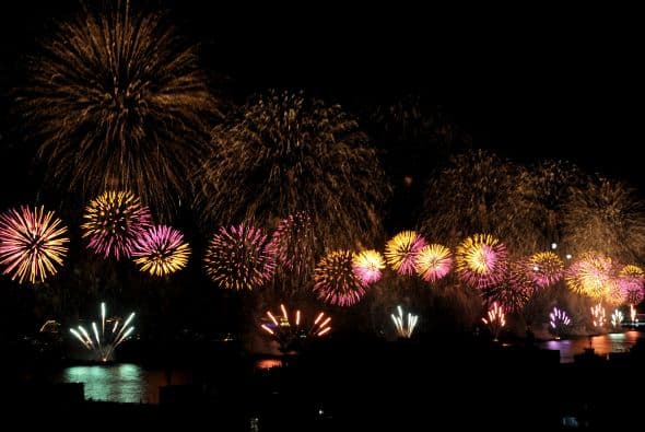 Mira esta vuelta por el mundo con las mejores imágenes de la llegada del 2015 y, ¡Feliz Año Nuevo!