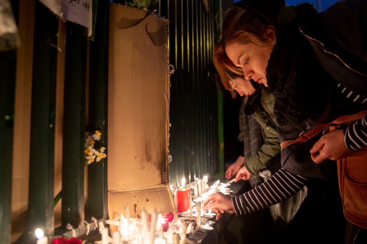 Irán admitió este sábado que el Boeing 737 de Ukraine International Airlines fue "involuntariamente" derribado el miércoles poco después de despegar. Las 176 personas a bordo murieron, en su mayoría iraníes y canadienses.