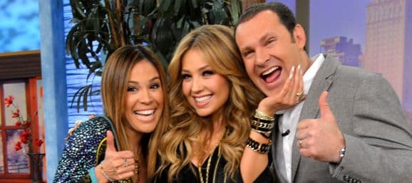 “El secreto es inventarse planes, que no se acaben los planes… Yo creo que hacer los dos algo que los saque de la rutina, de los niños, del trabajo”- Thalía.