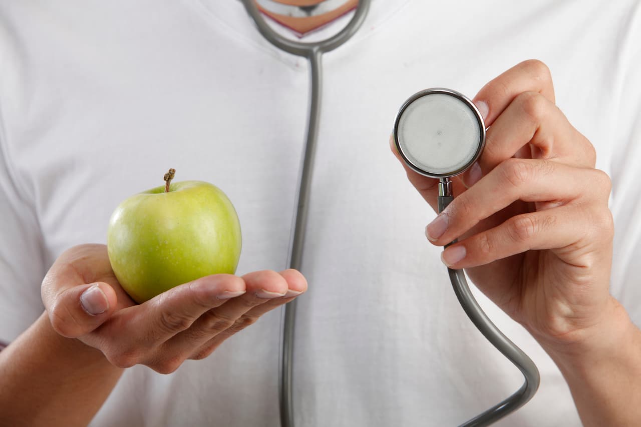 Manorexia: el trastorno alimenticio que sufren muchos hombres a escondidas 