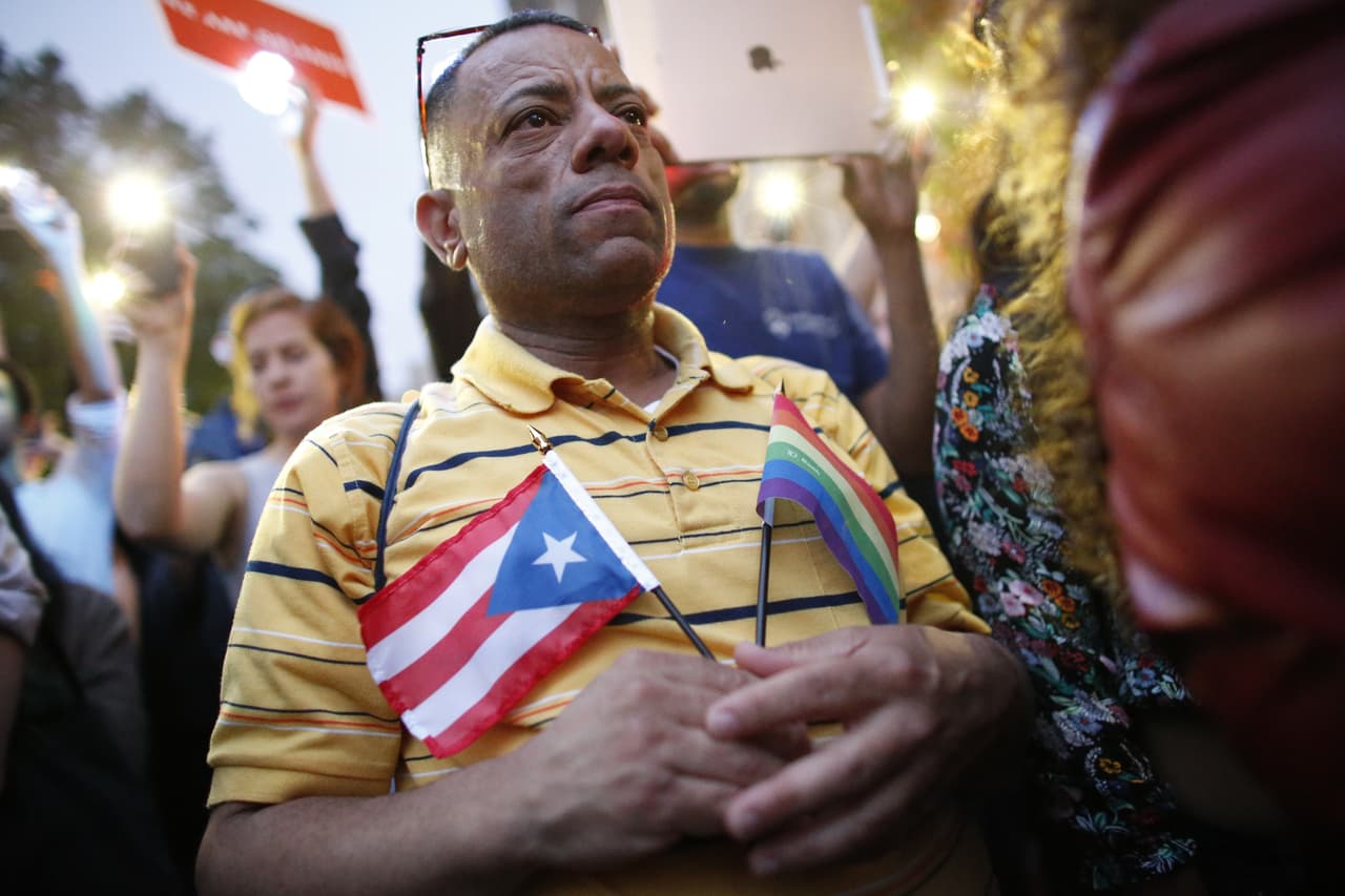 Trump compite por la atención con la tragedia de Orlando explotando el miedo y la intolerancia 