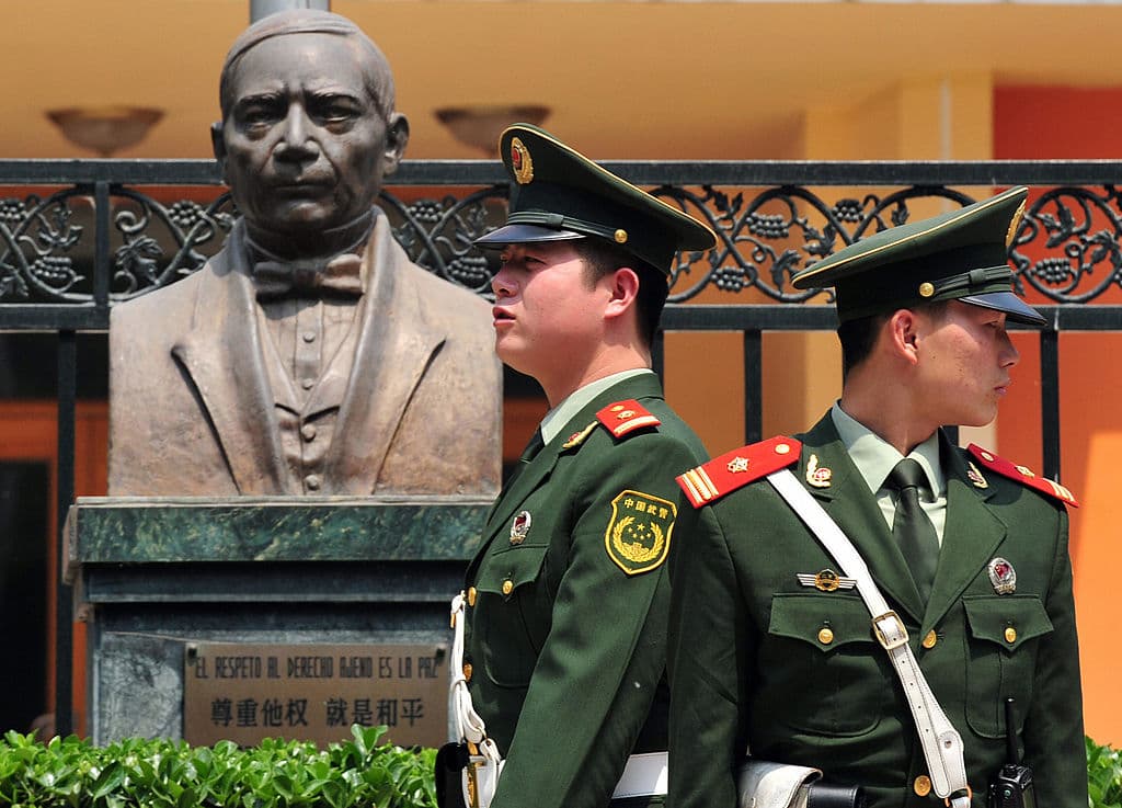 Ellos publicaron un comunicado, tildándola de racista y le exigieron retractarse y pedir disculpas.