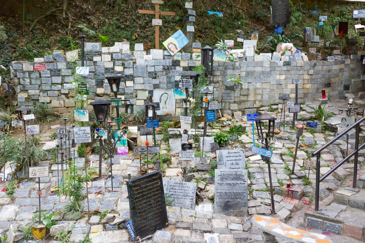 Narcotur bueno, narcotur malo: las rutas turísticas sobre Pablo Escobar dividen Medellín