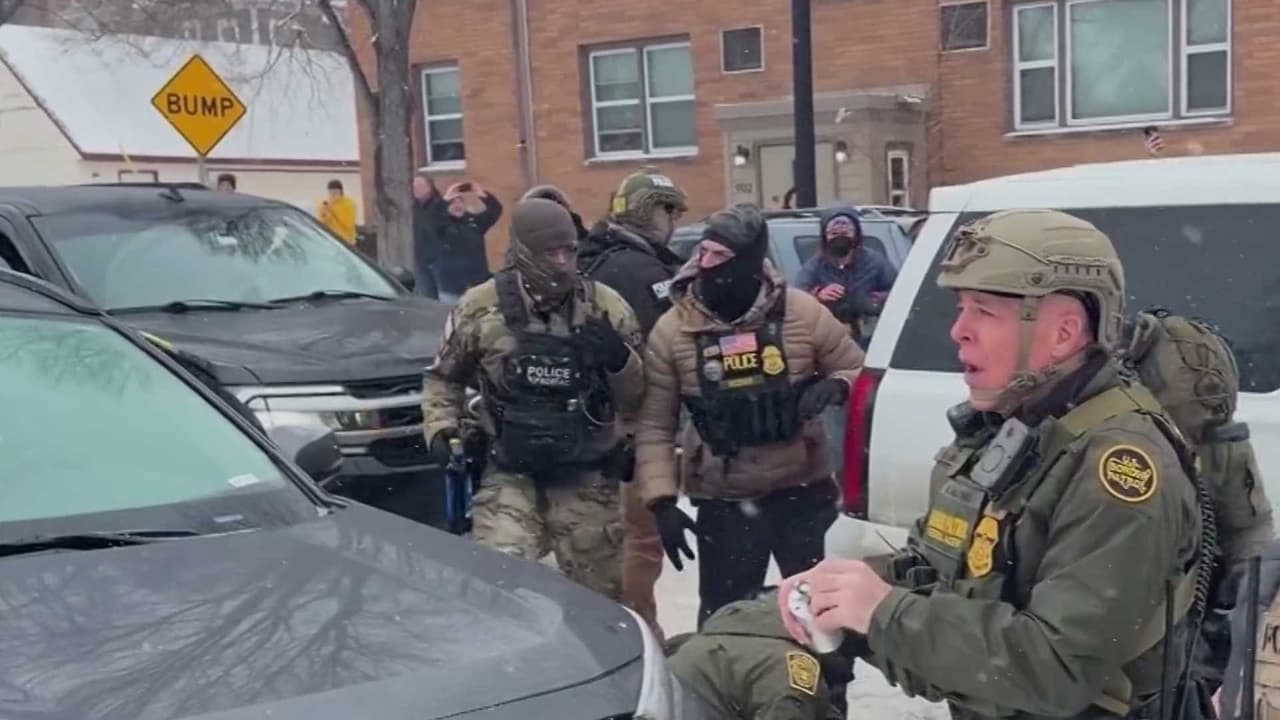 EEUU moviliza 7 mil agentes para acelerar deportaciones masivas