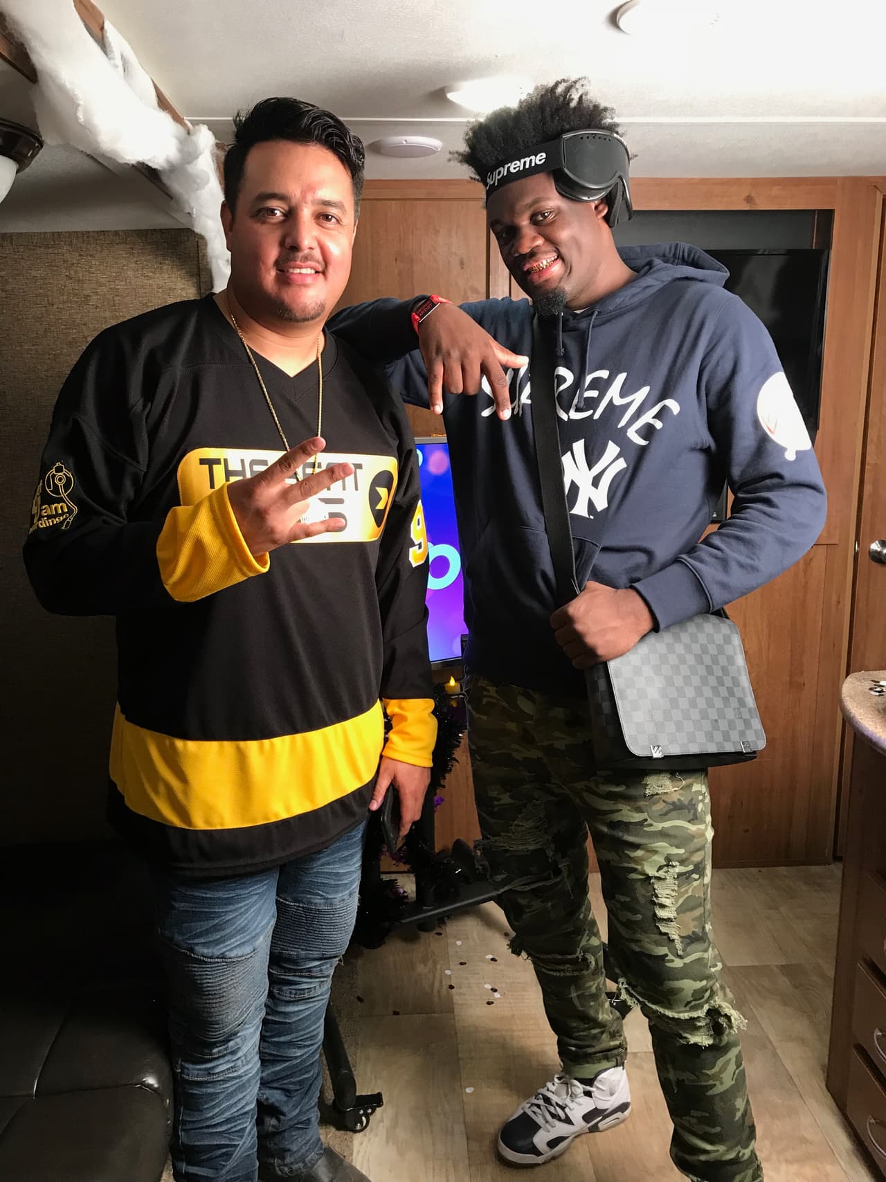 Hammburger takes it all in at the Mala Luna Music Festival on October 28-29, 2017.