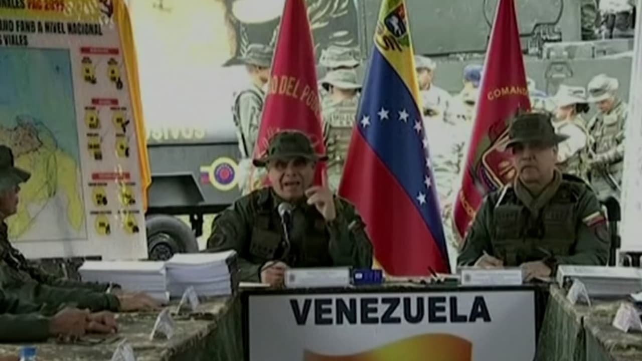 Destituyen a Padrino López en Venezuela, y anuncian quién será su sustituto