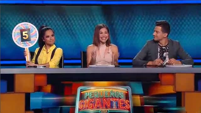 Pero no fue la única ocasión en la que Becky dio la calificación más alta.