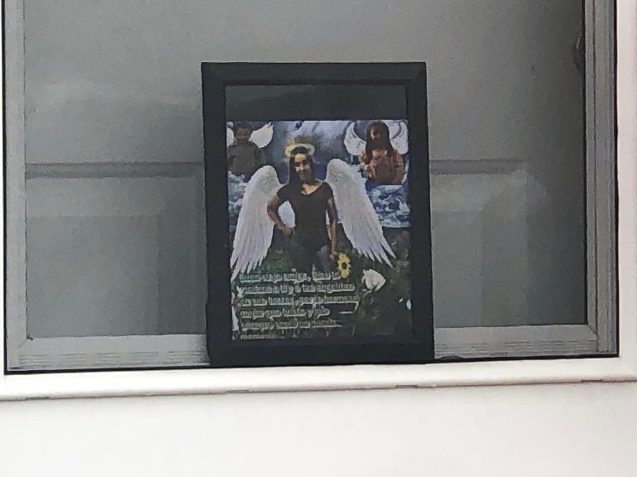 Miembros de la familia confirmaron que Reyes presentó una orden de restricción contra su esposo luego de recibir amenazas de muerte de él.
<br>