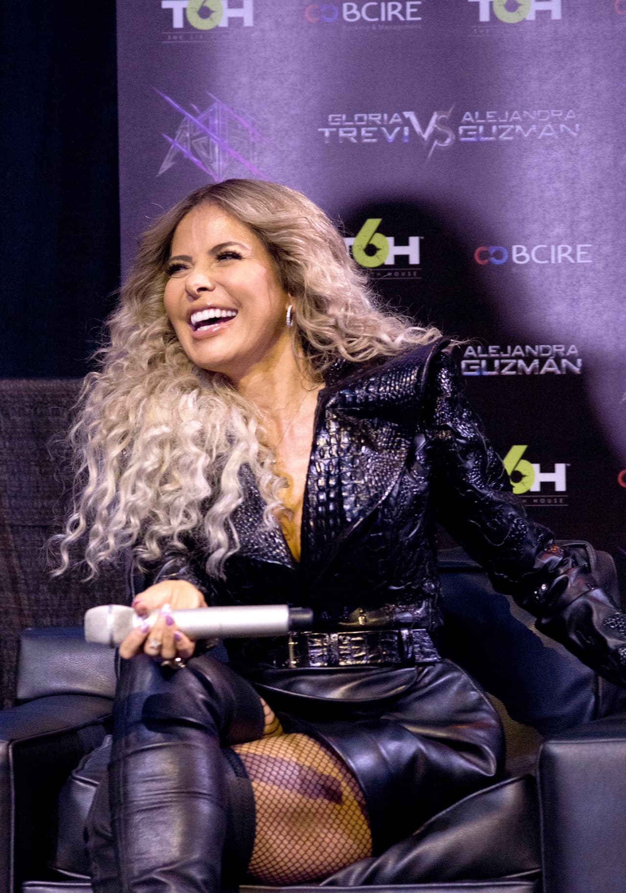 Por ahora, la productora admitió que no tiene un elenco confirmado para la serie basada en la vida de la cantante originaria de Monterrey, Nuevo León.