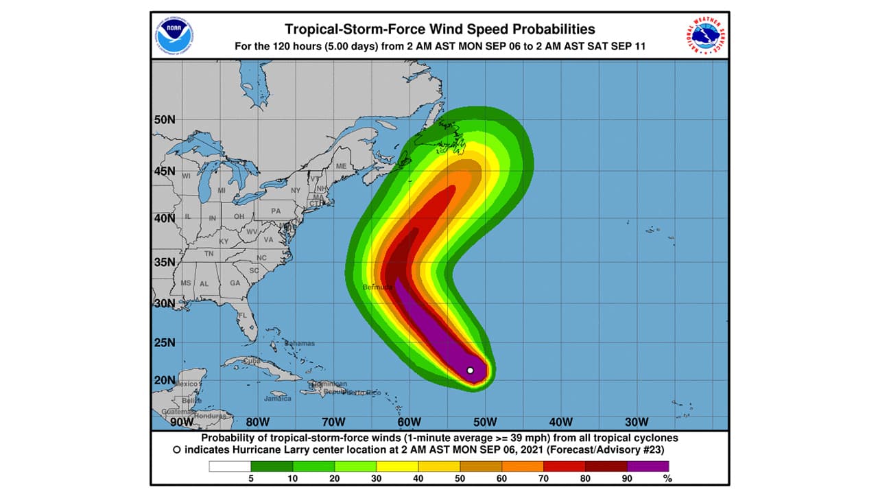 SNM emite alerta por fuerte oleaje en playas del norte a causa del huracán Larry