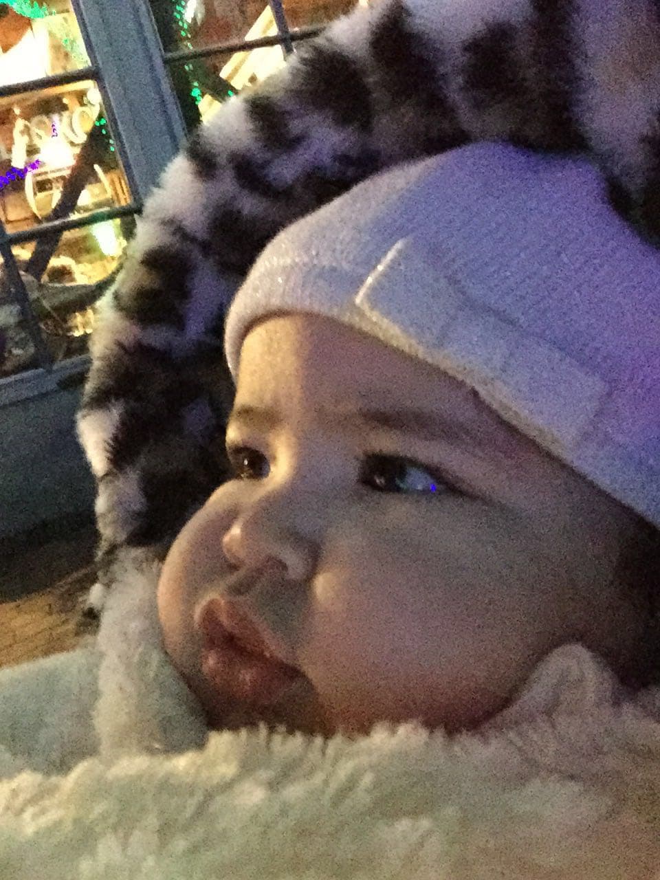 ¡Tan coqueta! Nos encanta Giulietta con su look invernal.