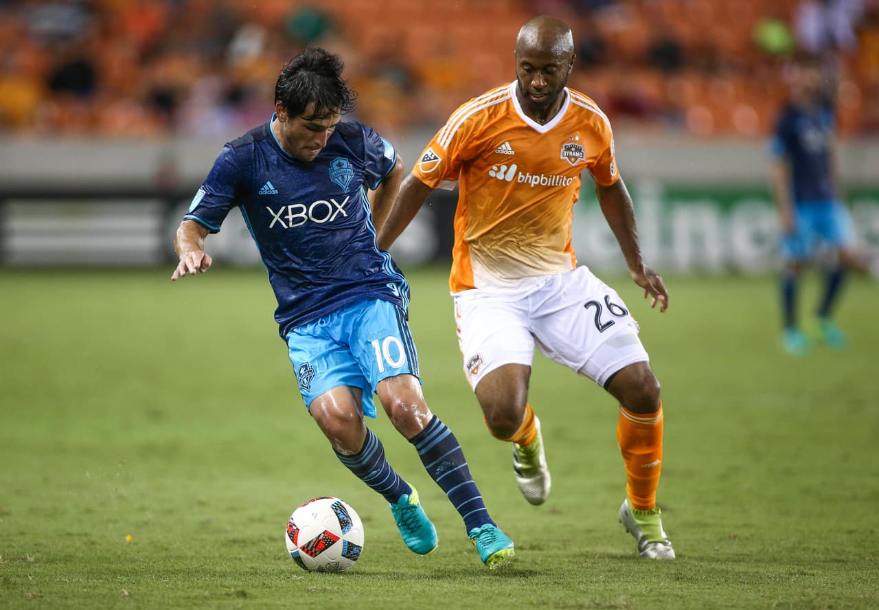 Nicolás Lodeiro salva empate sobre la hora para Sounders ante Houston
