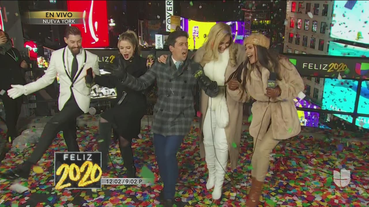 Mientras todo era fiesta entre el elenco de conductores de Univision.