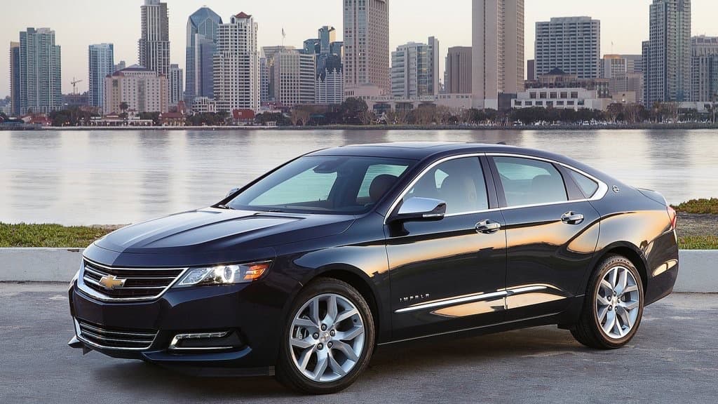 <b>Chevrolet Impala</b>:
<br>
<br>Este sedan grande de Cadillac más usado para labores de transporte comercial que de transporte personal es fabricado en
<b> la fábrica que General Motors tiene en Oshawa en la provincia canadiense de Ontario</b>. El XTS también es fabricado en China pero no para el consumo estadounidense.