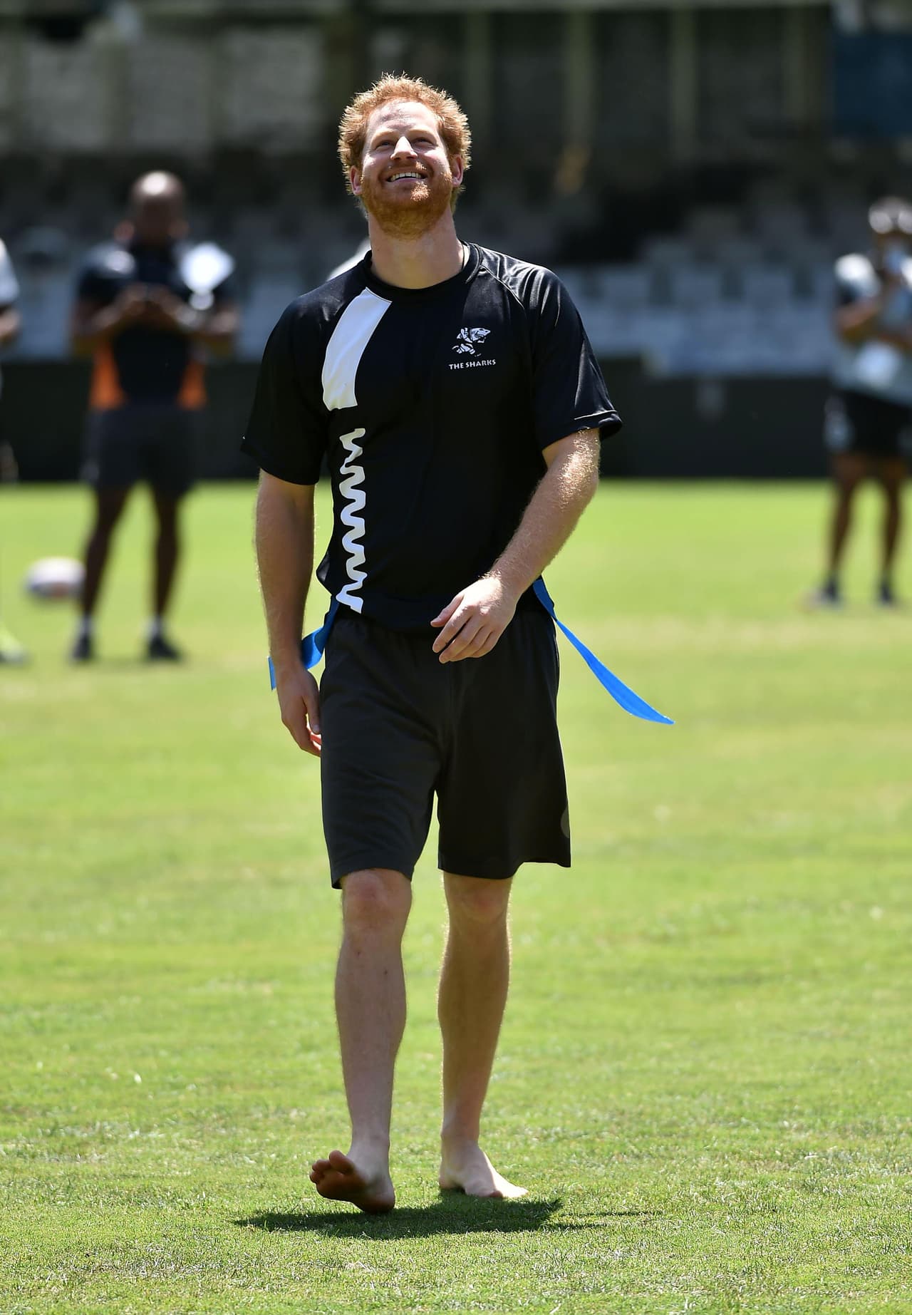 Estuvo cómodo, sin zapatos.