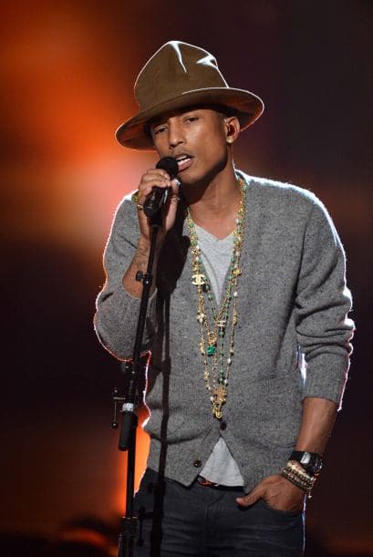 Para tener una idea de los daños que deben pagar los demandados en este tipo de pleitos legales, el mismo medio neoyorquino hace referencia al juicio de 2015 sobre la canción 'Blurred Lines', en la que se determinó que Robin Thicke y Pharrell (foto) copiaron el éxito de Marvin Gaye de 1977 'Got to Give It Up', y por ello tuvieron que pagar más de 
<b>5 millones de dólares</b>.