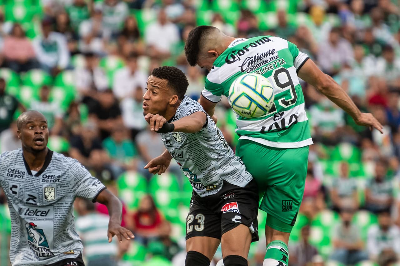 Santos Laguna le remontó 2-1 a León con goles de Omar Campos y Félix Torres en la Jornada 9 del Apertura 2022.