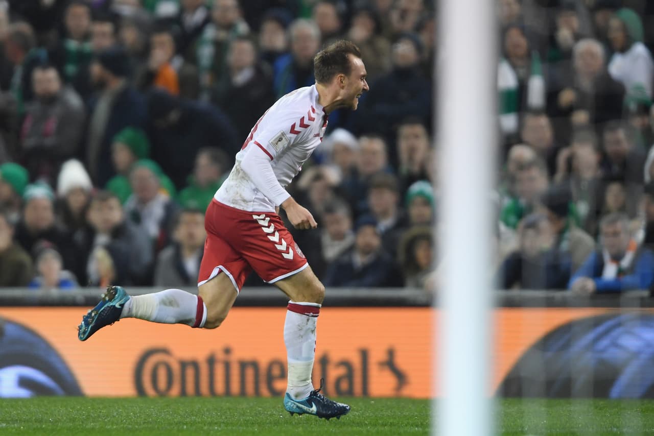 En un contragolpe, el balón le quedó a Eriksen para una magistral definición desde fuera del área al minuto 32 y poner el 1-2.