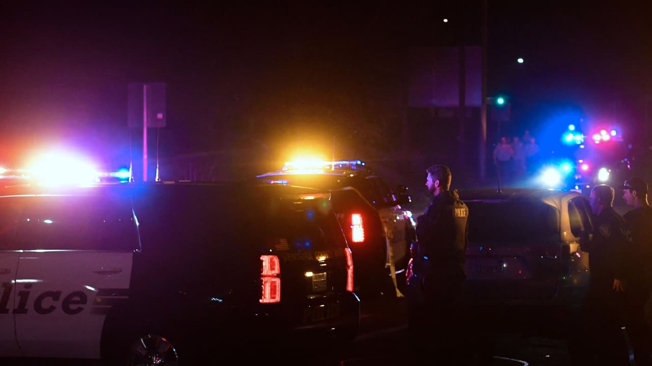 Tiroteo en Pasadena: oficiales responden y terminan baleando a sospechoso en el estómago